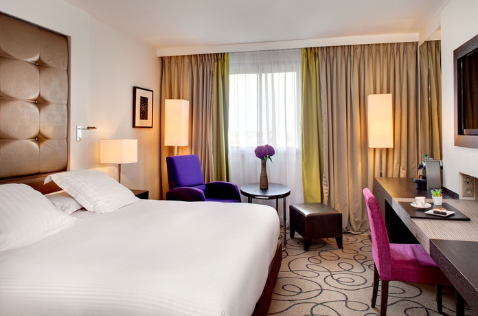 Imagen de la habitación del Hotel Pullman La Pléiade Montpellier Centre. Foto 9