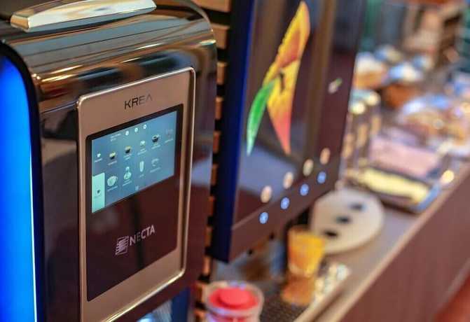 Imagen del bar/restaurante del Hotel Pullman Life. Foto 3