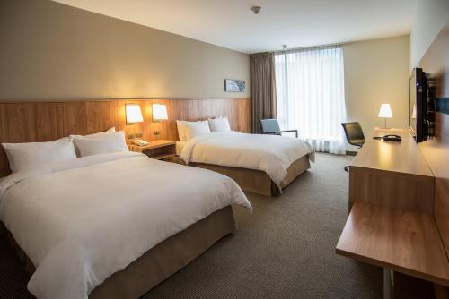 Imagen de la habitación del Hotel Pullman Lima San Isidro. Foto 9