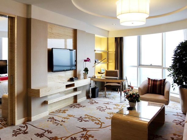 Imagen de la habitación del Hotel Pullman Linyi Lushang. Foto 7
