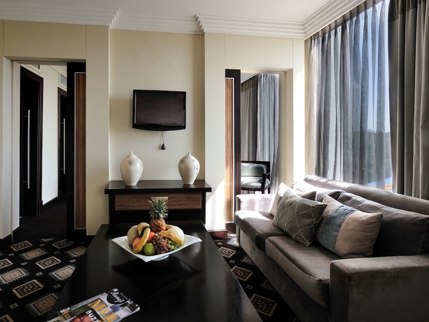Imagen de la habitación del Hotel Pullman Lubumbashi Grand Karavia. Foto 12