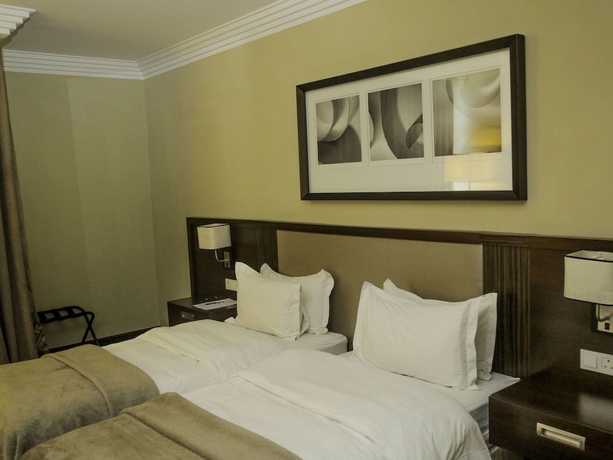 Imagen de la habitación del Hotel Pullman Lubumbashi Grand Karavia. Foto 14