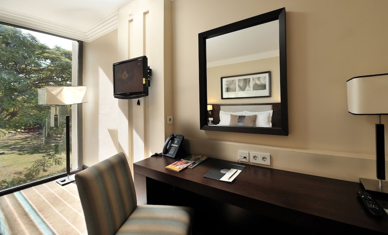Imagen de la habitación del Hotel Pullman Lubumbashi Grand Karavia. Foto 17