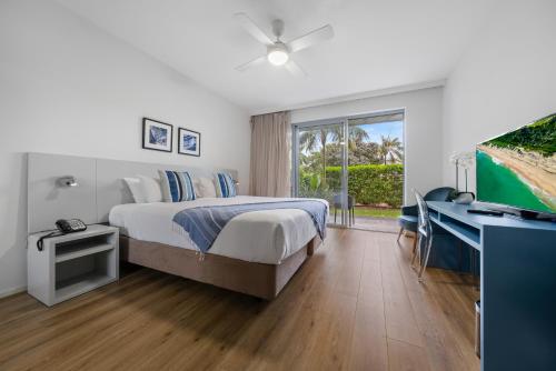 Imagen de la habitación del Hotel Pullman Magenta Shores Resort. Foto 15