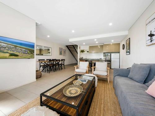 Imagen de la habitación del Hotel Pullman Magenta Shores Resort. Foto 19