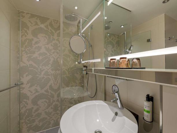 Imagen de la habitación del Hotel Pullman Munich. Foto 15