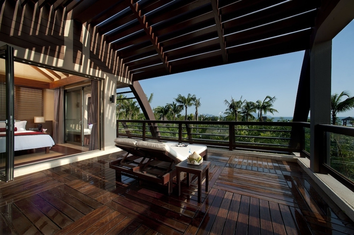 Imagen de la habitación del Hotel Pullman Oceanview Sanya Bay Resort and Spa. Foto 9