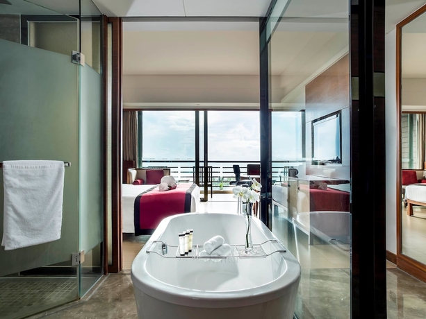 Imagen de la habitación del Hotel Pullman Oceanview Sanya Bay Resort and Spa. Foto 16
