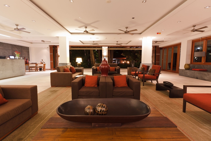 Imagen de los interiores del Hotel Pullman Palm Cove Sea Temple Resort and Spa. Foto 10