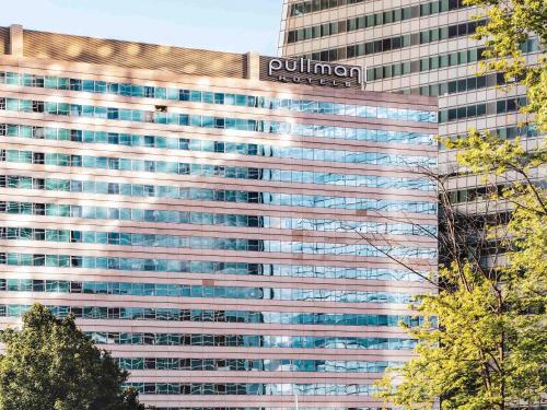 Imagen general del Hotel Pullman Paris La Défense. Foto 1