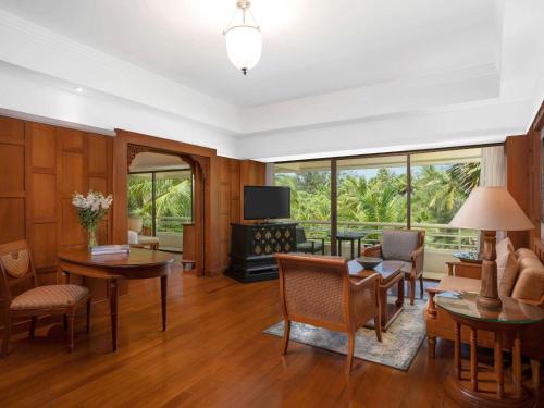 Imagen de la habitación del Hotel Pullman Phuket Karon Beach Resort. Foto 16