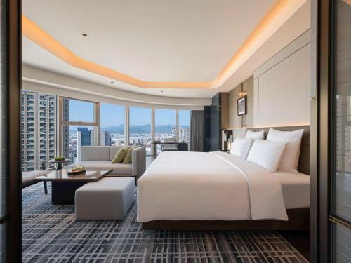 Imagen de la habitación del Hotel Pullman Quanzhou Shuitou. Foto 16
