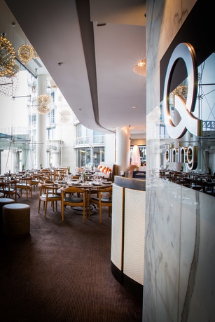 Imagen del bar/restaurante del Hotel Pullman Quay Grand Sydney Harbour. Foto 2