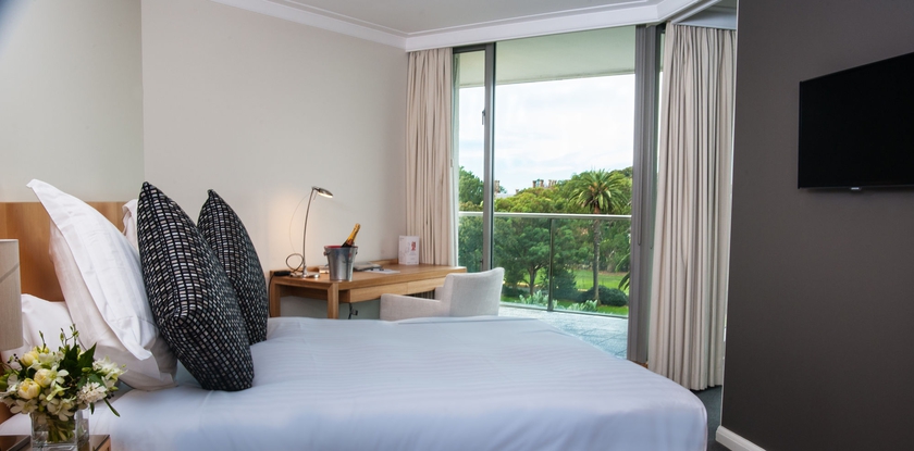 Imagen de la habitación del Hotel Pullman Quay Grand Sydney Harbour. Foto 9