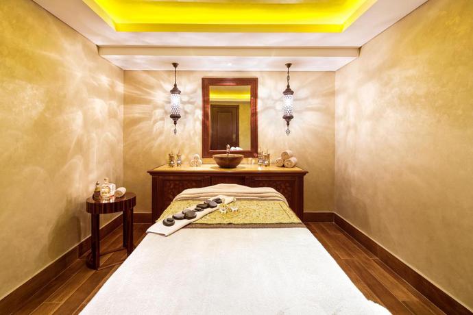 Imagen de los interiores del Hotel Pullman Resort Al Marjan Island. Foto 9