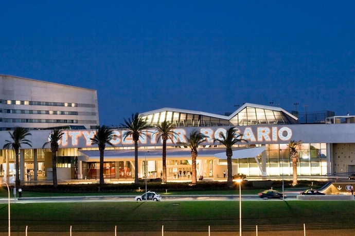 Imagen de los exteriores del Hotel Pullman Rosario City Center. Foto 6