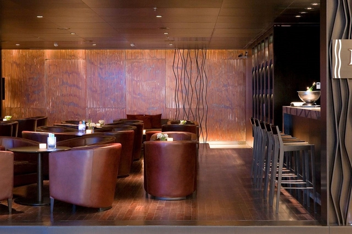 Imagen del bar/restaurante del Hotel Pullman Rosario City Center. Foto 3