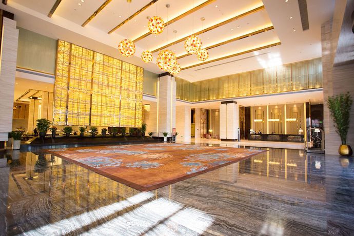Imagen de los interiores del Hotel Pullman Shishi Mattison. Foto 18