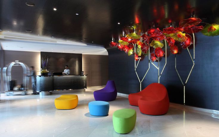 Imagen de los interiores del Hotel Pullman Singapore Orchard. Foto 19