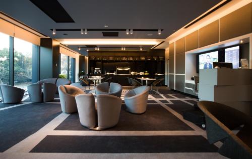 Imagen de la habitación del Hotel Pullman Sydney Airport. Foto 14
