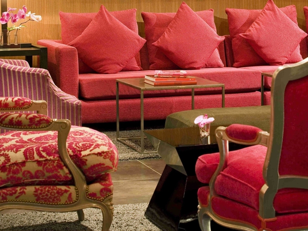 Imagen de los interiores del Hotel Pullman Toulouse Airport. Foto 14