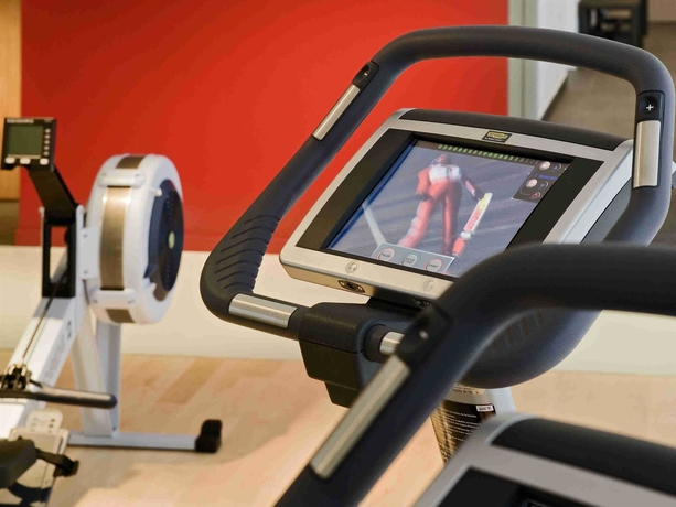 Imagen de los interiores del Hotel Pullman Toulouse Airport. Foto 16