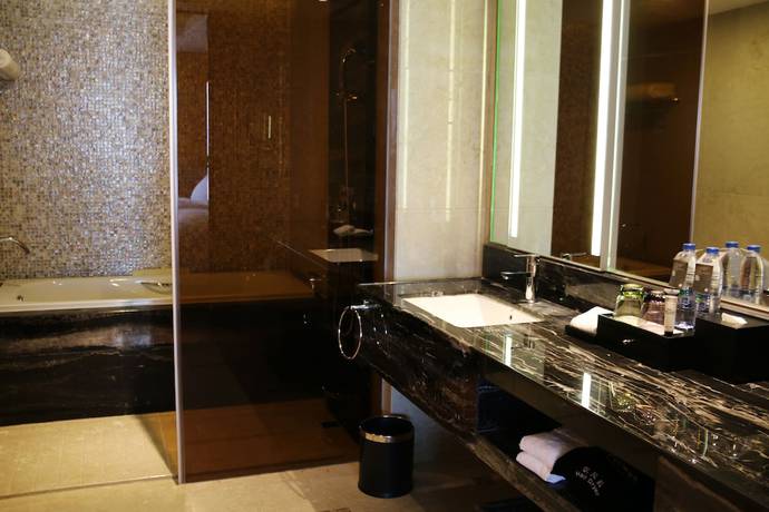 Imagen de la habitación del Hotel Pullman Wenzhou. Foto 12