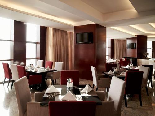 Imagen general del Hotel Pullman Wuxi New Lake. Foto 1