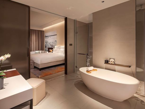 Imagen de la habitación del Hotel Pullman Yueyang Hotel. Foto 7