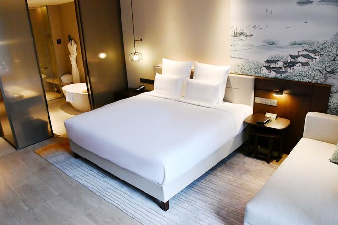 Imagen de la habitación del Hotel Pullman Yueyang Hotel. Foto 9