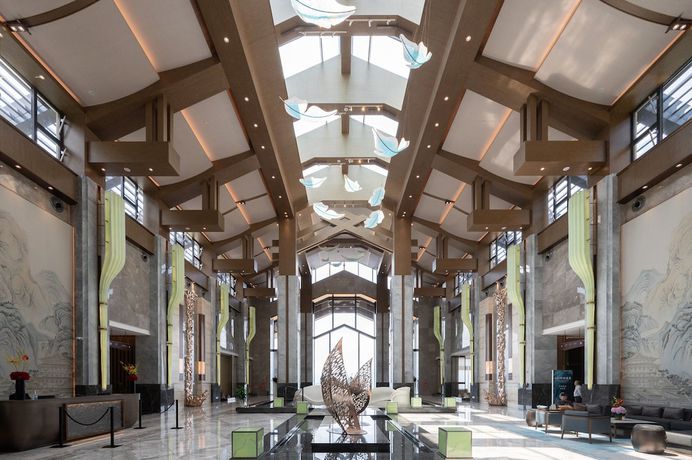 Imagen de los interiores del Hotel Pullman Yuxi. Foto 19