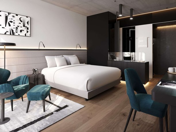 Imagen de la habitación del Hotel Pullman Zagreb. Foto 11