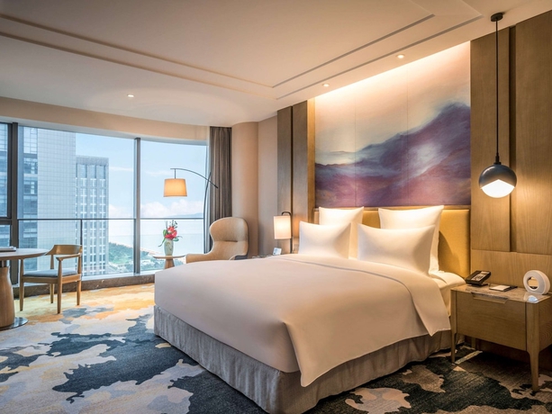 Imagen de la habitación del Hotel Pullman Zhoushan Seaview. Foto 4
