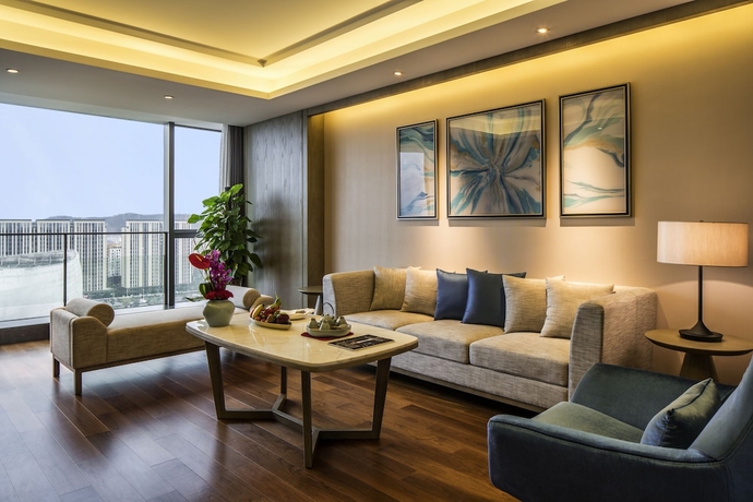 Imagen de la habitación del Hotel Pullman Zhoushan Seaview. Foto 17