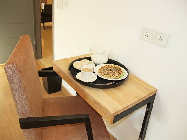 Imagen del bar/restaurante del Hotel Pulse Inn. Foto 3