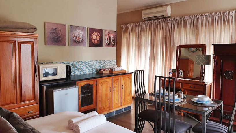 Imagen de la habitación del Hotel Pumleni Guesthouse. Foto 7