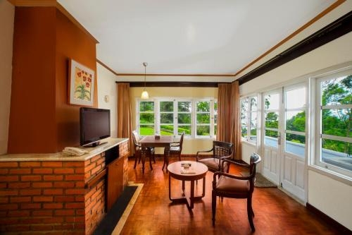 Imagen general del Hotel Puncak Pass Resort. Foto 4