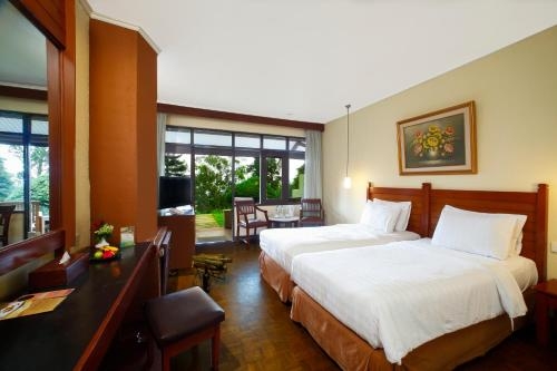 Imagen general del Hotel Puncak Pass Resort. Foto 5