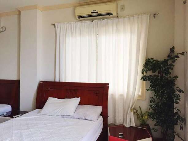 Imagen de la habitación del Hotel Pundaquit Luxury Resort. Foto 15