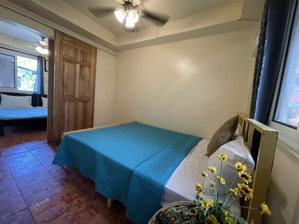 Imagen de la habitación del Hotel Pundaquit Luxury Resort. Foto 35
