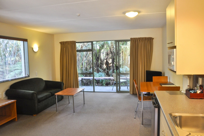 Imagen de los interiores del Hotel Punga Grove. Foto 16