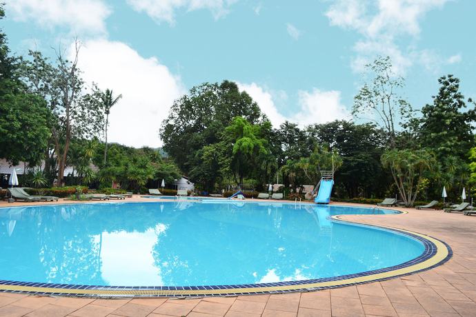 Imagen de los exteriores del Hotel Pung-waan Resort Saiyoke. Foto 16