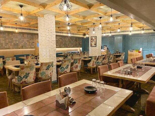 Imagen del bar/restaurante del Hotel Punjab Palace. Foto 6