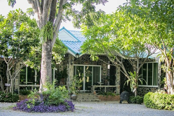 Imagen de la habitación del Hotel Punpisa Resort. Foto 15