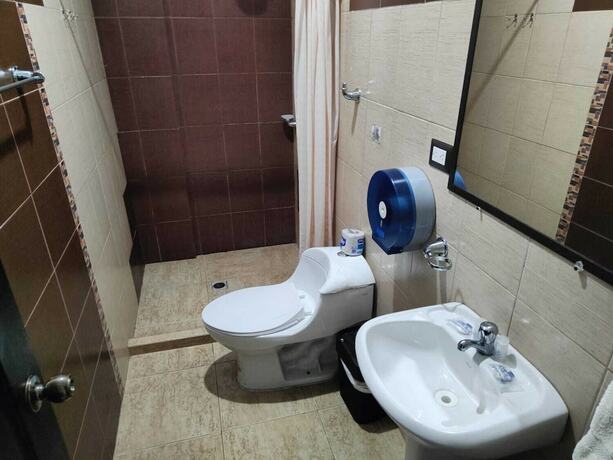 Imagen de la habitación del Hotel Punta Azul. Foto 16