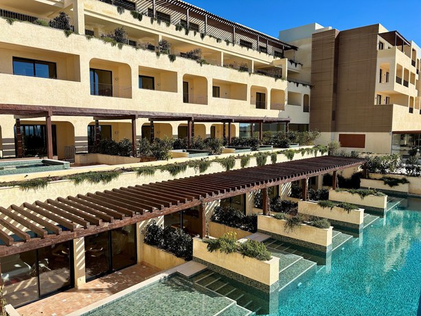 Imagen de los interiores del Hotel Punta Bermeja Premium Beach. Foto 7