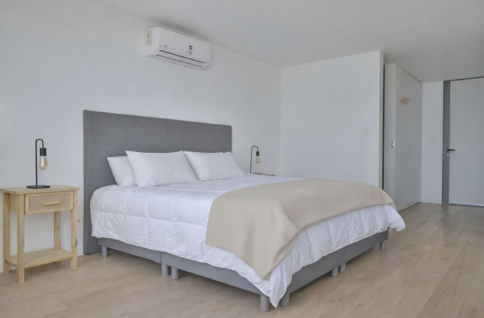 Imagen de la habitación del Hotel Punta Cantera Suites de Mar. Foto 9