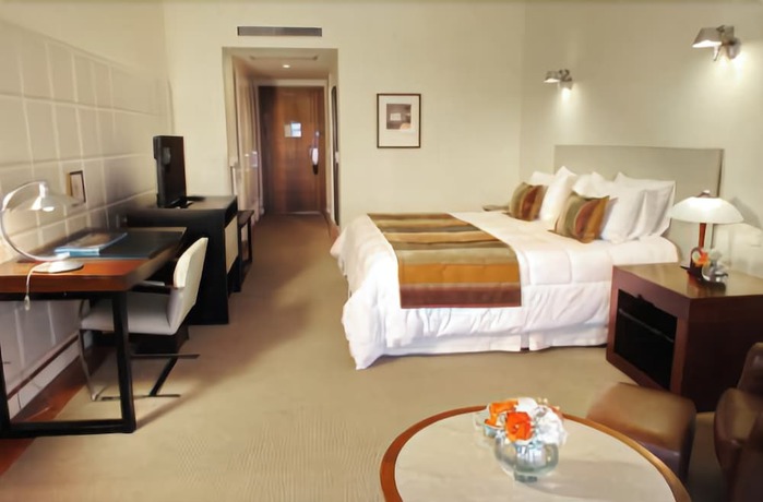 Imagen de la habitación del Hotel Punta Del Este Resort and Spa. Foto 2