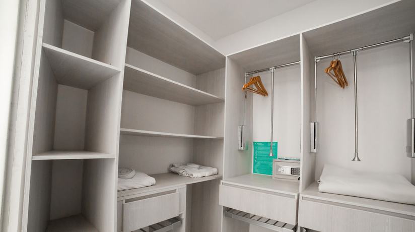Imagen de la habitación del Hotel Punta Diamante Premium. Foto 9