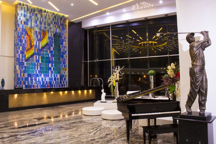 Imagen de los interiores del Hotel Punta Diamante Premium. Foto 20
